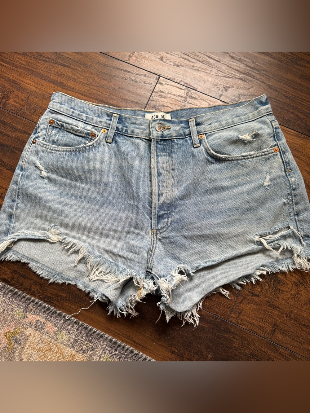 Agolde Parker Cutoffs in Swapmeet - Picture 2 of 4
